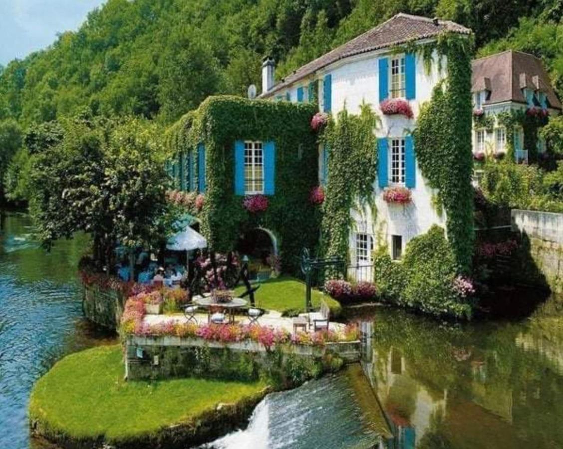 Le Chalet Saint-Pardoux-la-Rivière 外观 照片